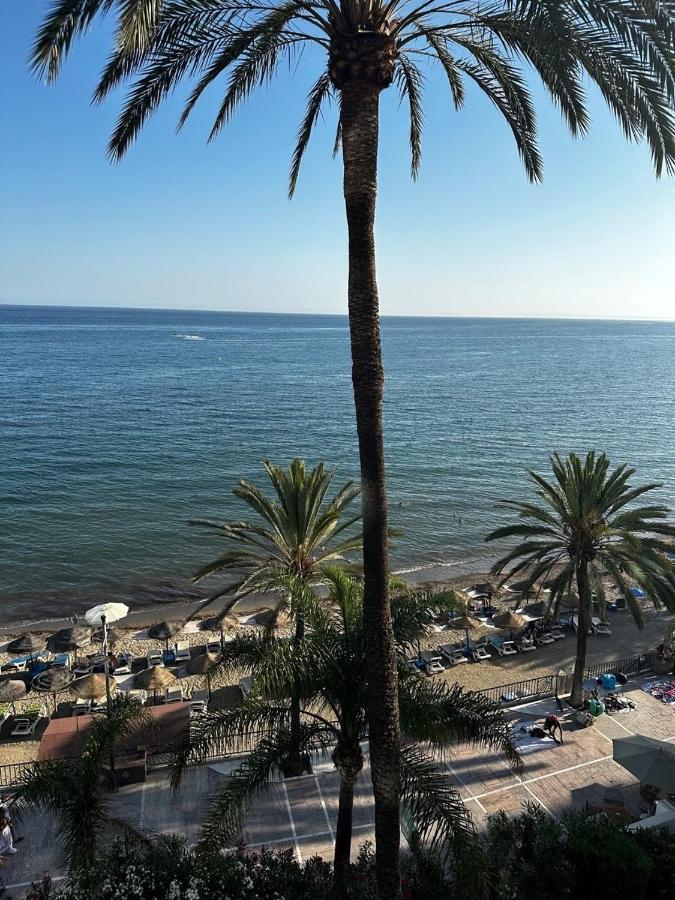 Marbella Beachfront Apartment Extérieur photo